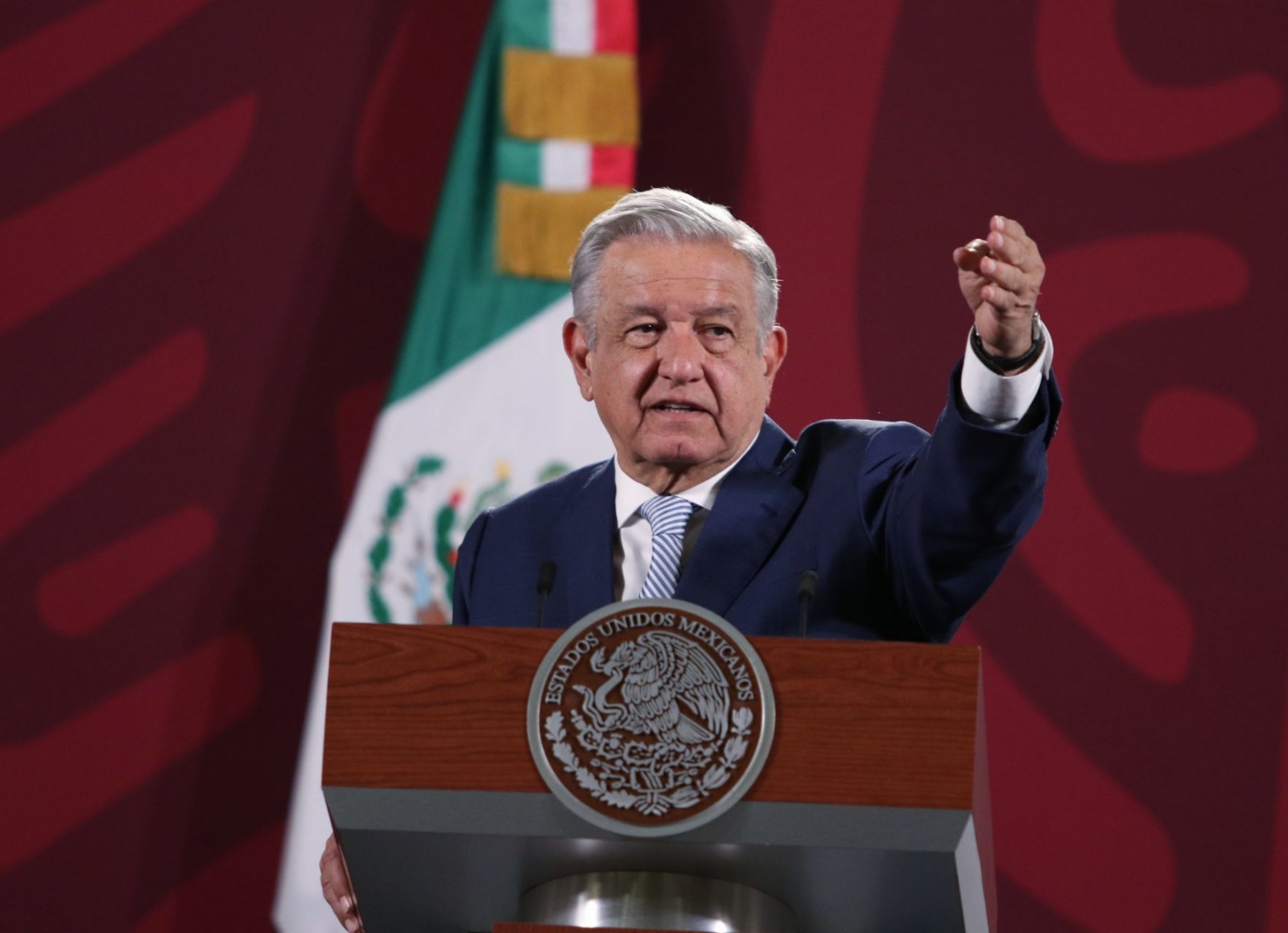 Confirma AMLO que hay dos marinos desaparecidos, quienes escoltaban a José Narro