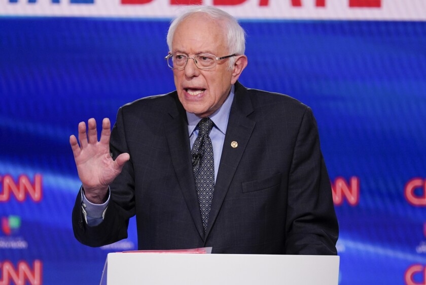Bernie Sanders instó a que los chilenos acudan a emitir su voto en el referéndum que se lleva a cabo en dicha nación este fin de semana