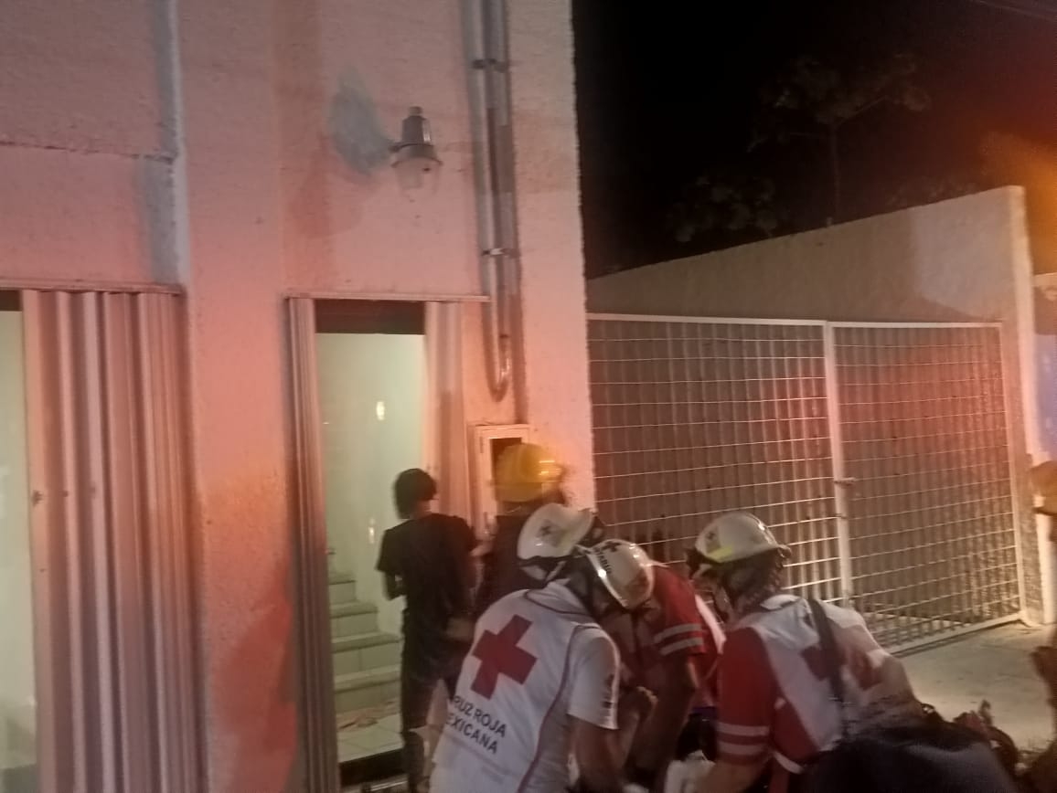 El hombre herido tocó un cable de alta tensión que le generó una descarga eléctrica en Cancún