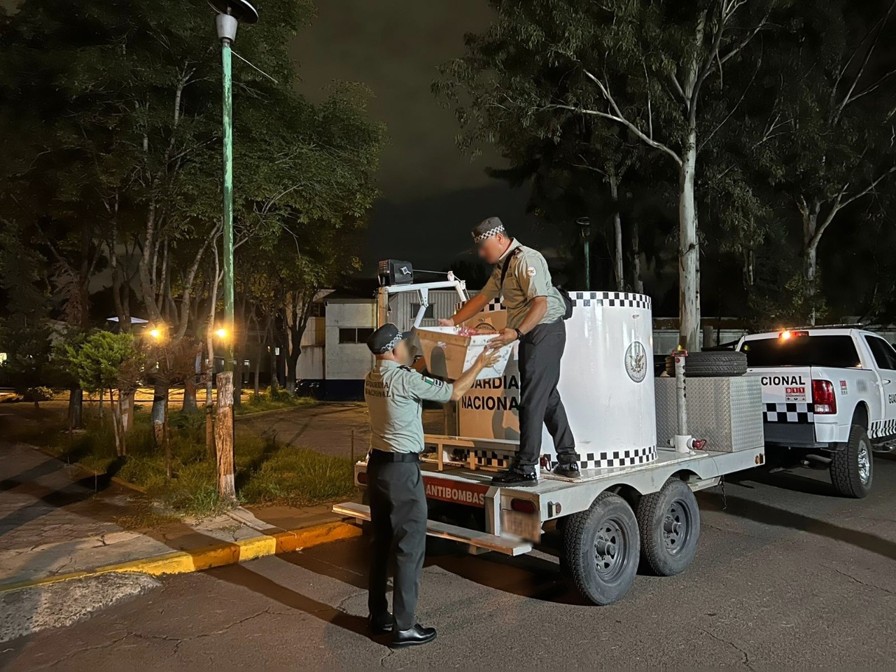 Las 10 granadas fueron halladas en una empresa de mensajería en la alcaldía Itztapalapa