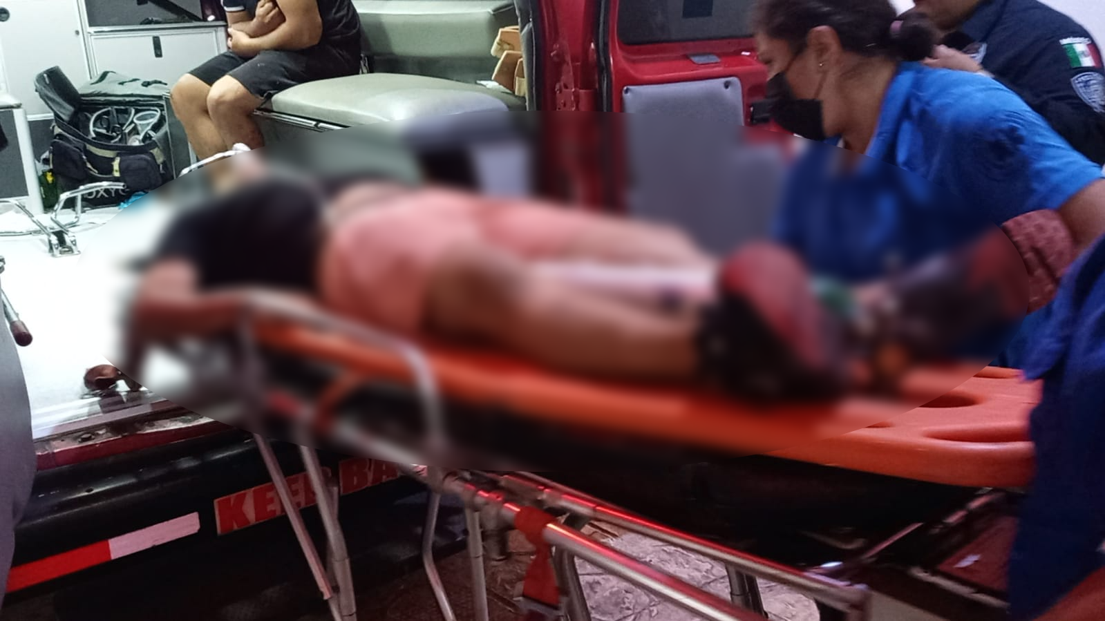 Las víctimas fueron trasladadas a un hospital, uno de ellos herido de gravedad