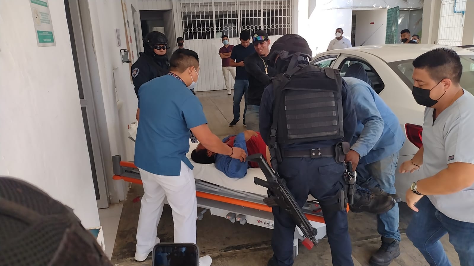El trabajador su estado de salud se encuentra delicado, ante las quemaduras que presenta El trabajador su estado de salud se encuentra delicado, ante las quemaduras que presenta