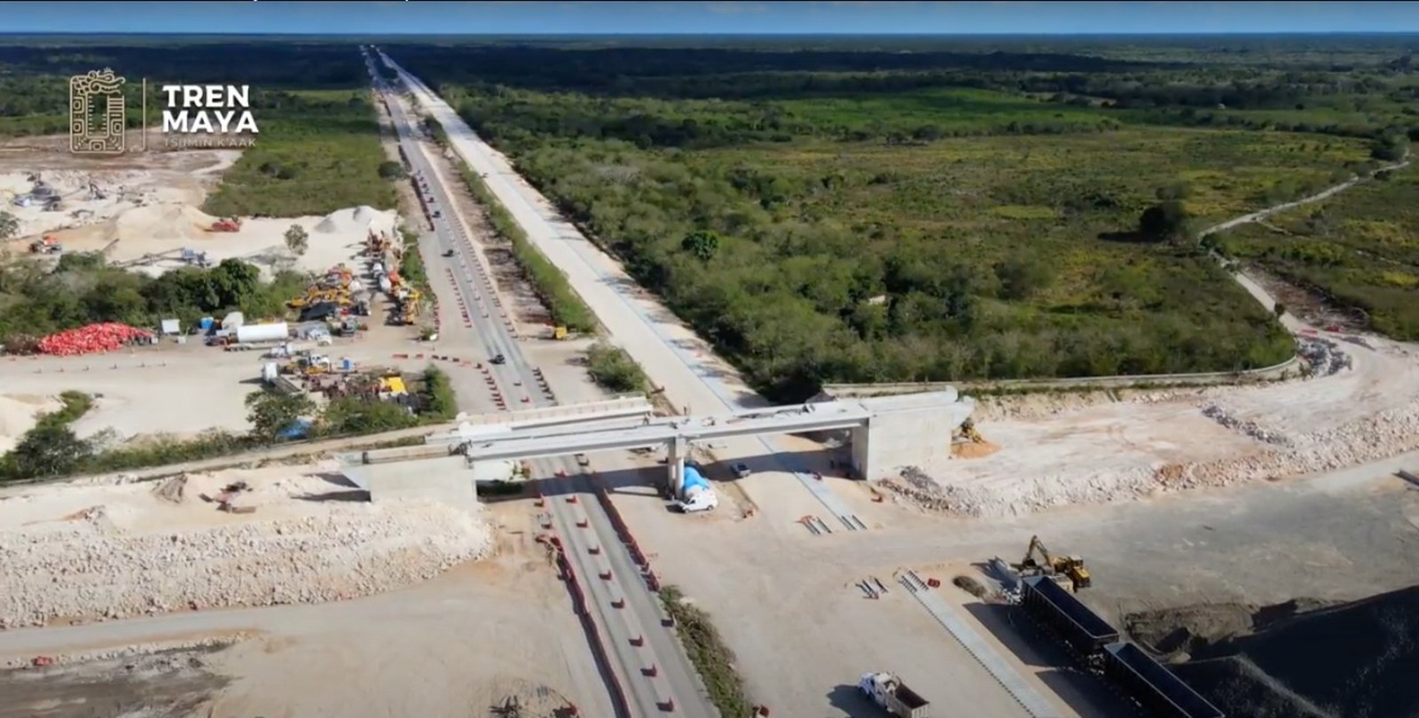 Continúa el colado de los 81 pilotes que se requieren para la estación de Palenque