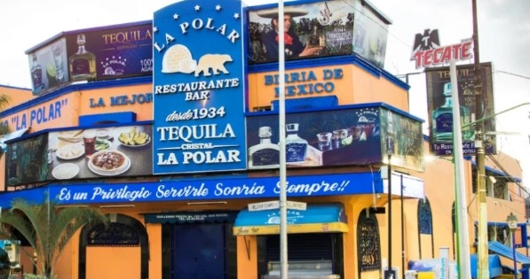Un cliente murió tras ser golpeado por trabajadores