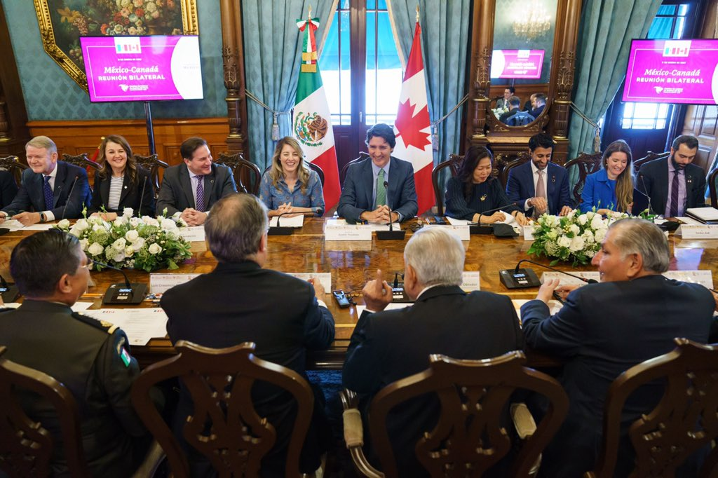 México y Canadá sostuvieron una reunión bilateral este miércoles en Palacio Nacional México y Canadá sostuvieron una reunión bilateral este miércoles en Palacio Nacional