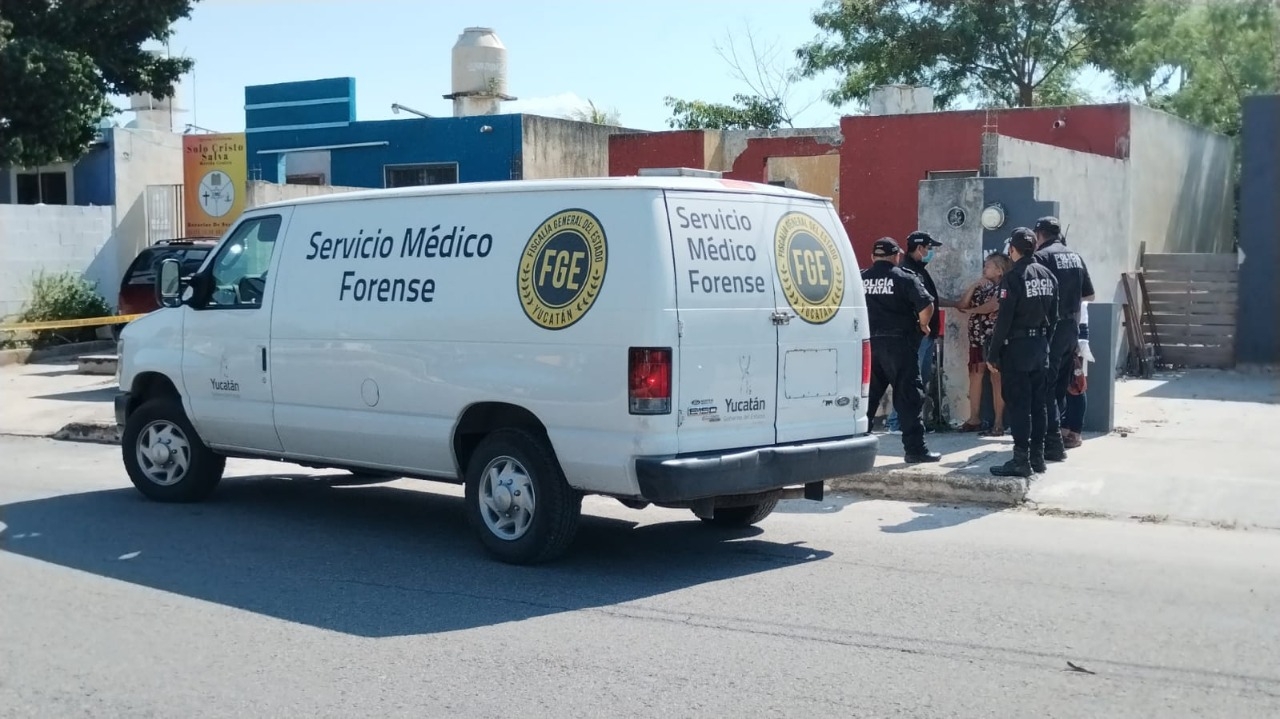 Autoridades acordonaron el área para el levantamiento del cuerpo Autoridades acordonaron el área para el levantamiento del cuerpo
