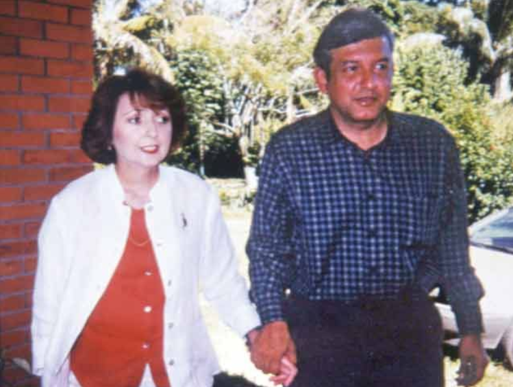AMLO y Rocío Beltrán tuvieron tres hijos en su matrimonio AMLO y Rocío Beltrán tuvieron tres hijos en su matrimonio