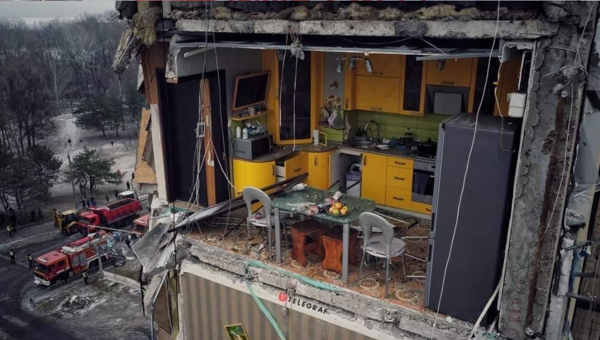 Aumentan a 21 los muertos en el ataque ruso a un edificio en Dnipró Aumentan a 21 los muertos en el ataque ruso a un edificio en Dnipró