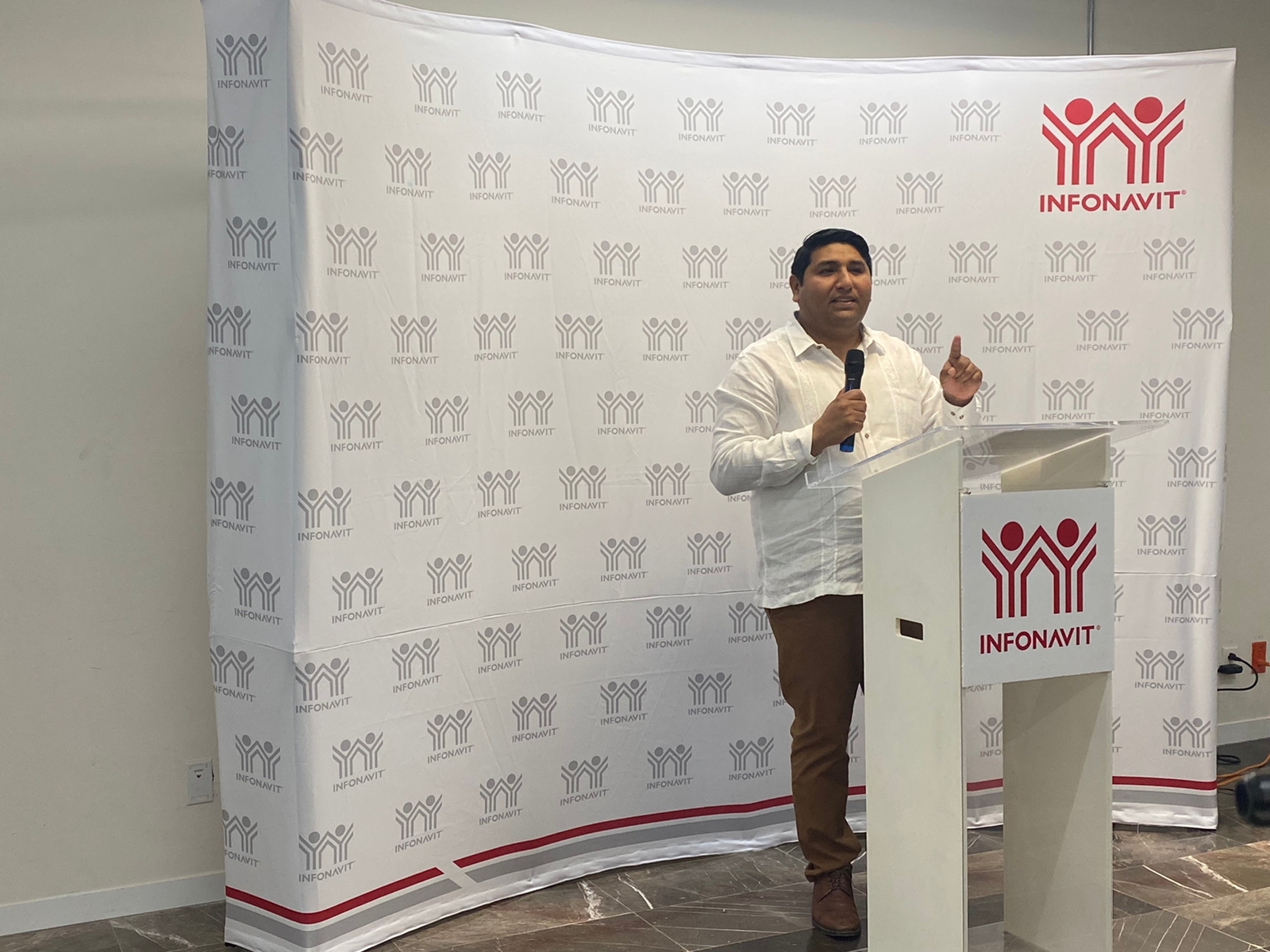 Mayo del 2022 a enero del 2023, 21 mil 631 yucatecos accedieron a los beneficios de la ventanilla universal