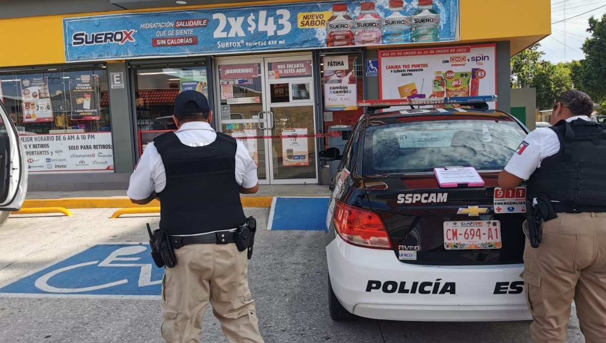 Los responsables fueron dos personas a bordo de una motocicleta color negra sin matrícula de circulación