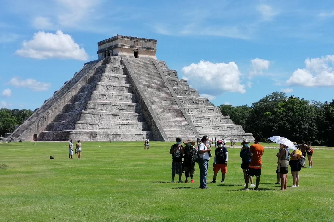 Claudia Araceli García Solís, restauradora encargada de conservación de la zona arqueológica, señaló que se están tomando medidas de conservación preventiva