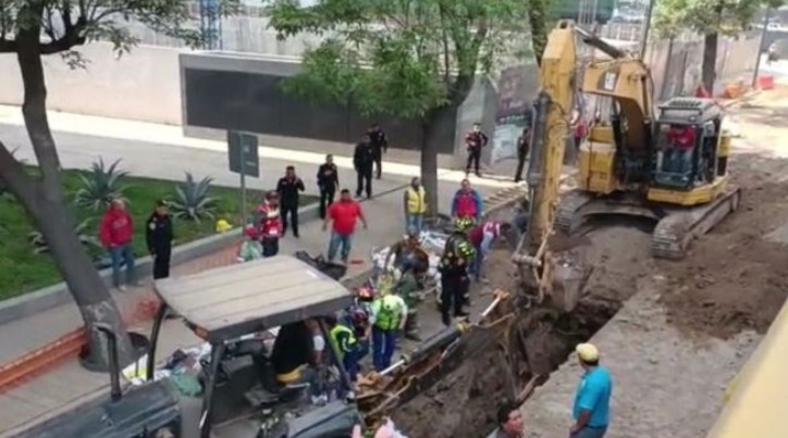 Un muerto y un herido dejó el derrumbe en Río San Joaquín, en CDMX Un muerto y un herido dejó el derrumbe en Río San Joaquín, en CDMX
