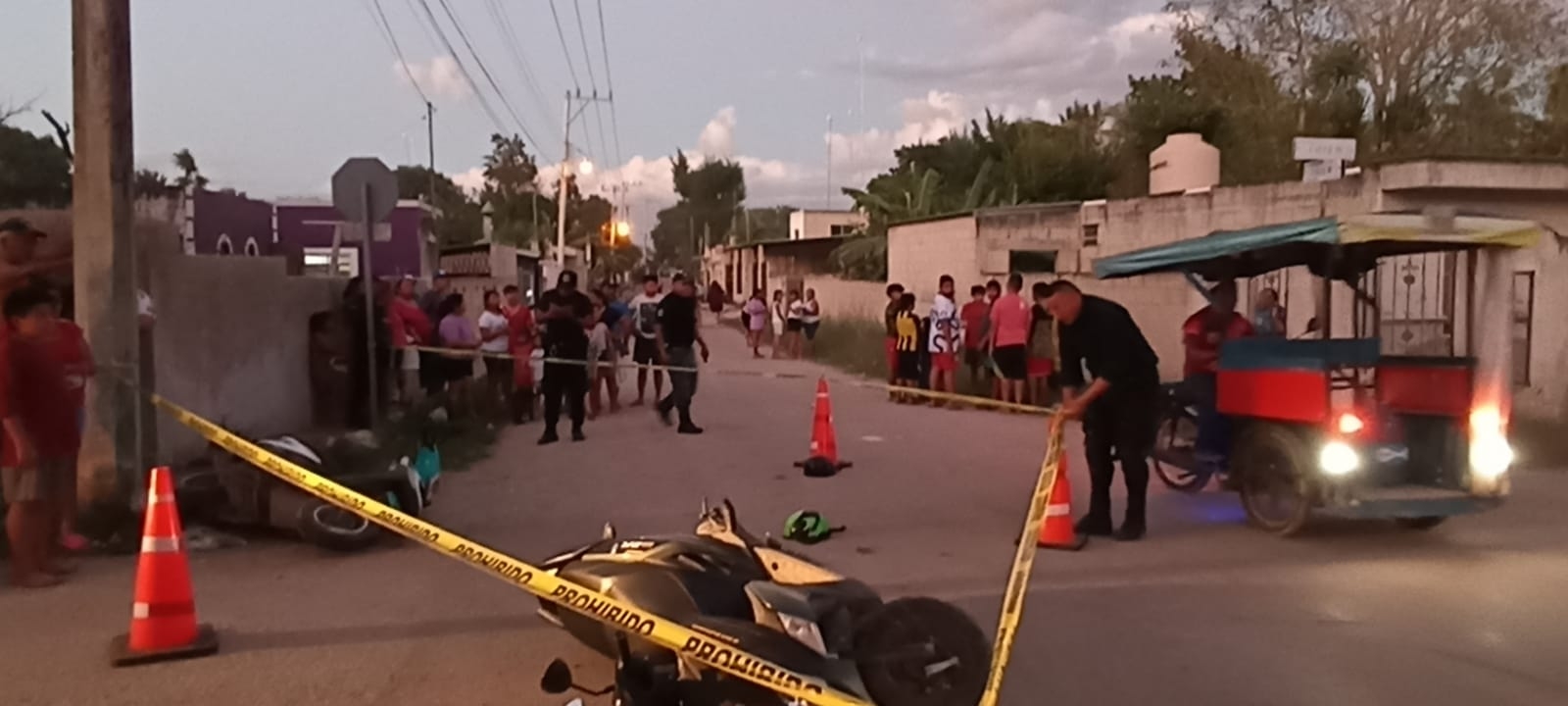 Dos menores resultaron lesionados luego del choque entre dos motocicletas en Tekax Dos menores resultaron lesionados luego del choque entre dos motocicletas en Tekax