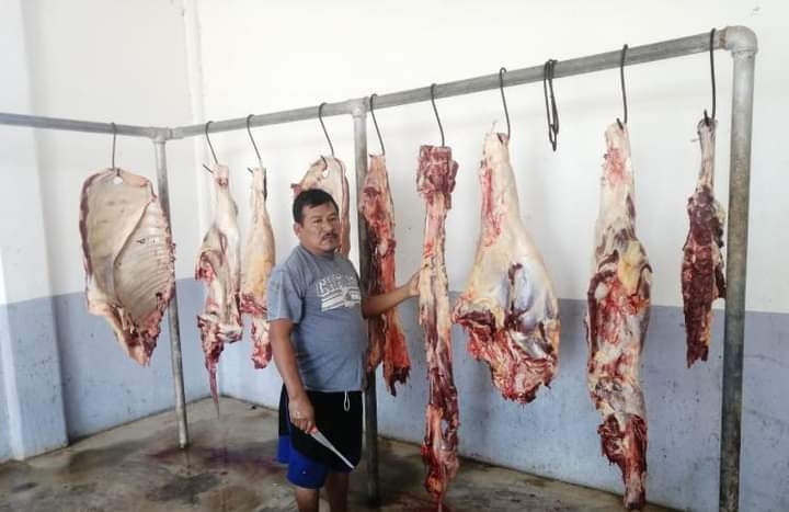 Los vendedores firman que en el rastro de Sabancuy se cuida que los animales estén en estado óptimo antes de matarlos
