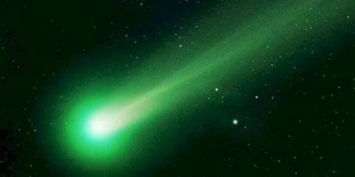 Ya puedes seguir el trayecto del cometa verde, pero en los próximos días se podrá ver mejor. Foto: Especial