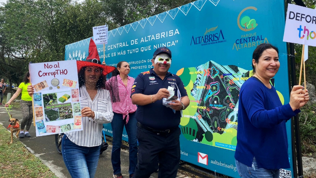 La asociación ha recolectado más de 3 mil firmas para evitar el ecocidio La asociación ha recolectado más de 3 mil firmas para evitar el ecocidio