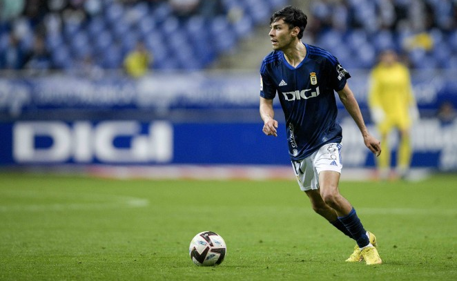 Alonso Aceves disputó más de 10 partidos con el Real Oviedo en España Alonso Aceves disputó más de 10 partidos con el Real Oviedo en España