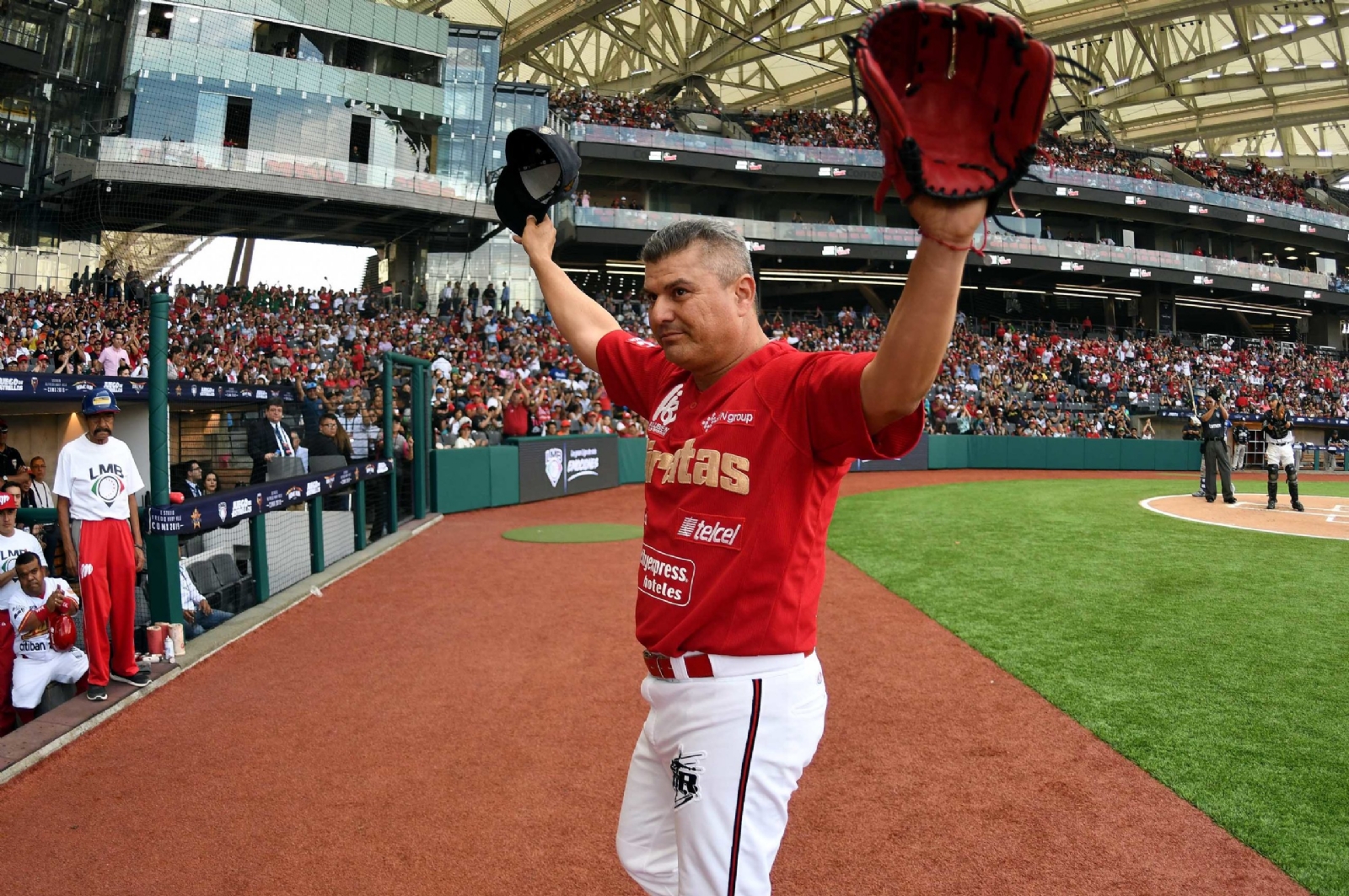 Francisco Campos deja el equipo voluntariamente para iniciar una nueva etapa con Tomateros de Culiacán Francisco Campos deja el equipo voluntariamente para iniciar una nueva etapa con Tomateros de Culiacán