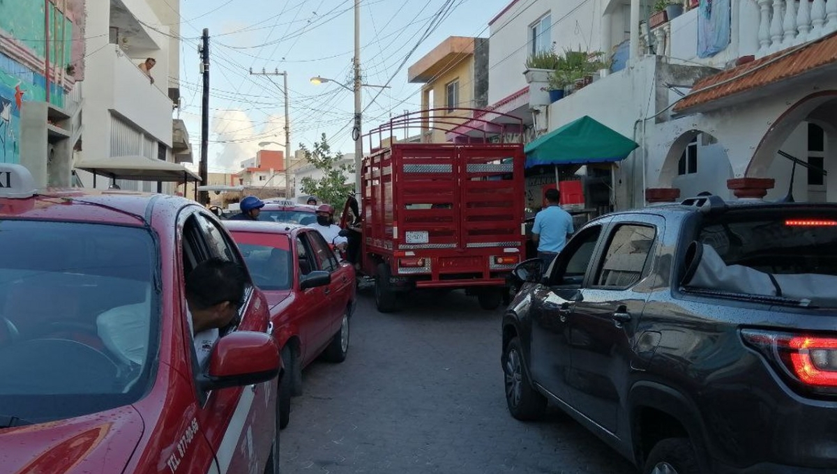 Solicitan que opere con regulación similar a los taxis Solicitan que opere con regulación similar a los taxis