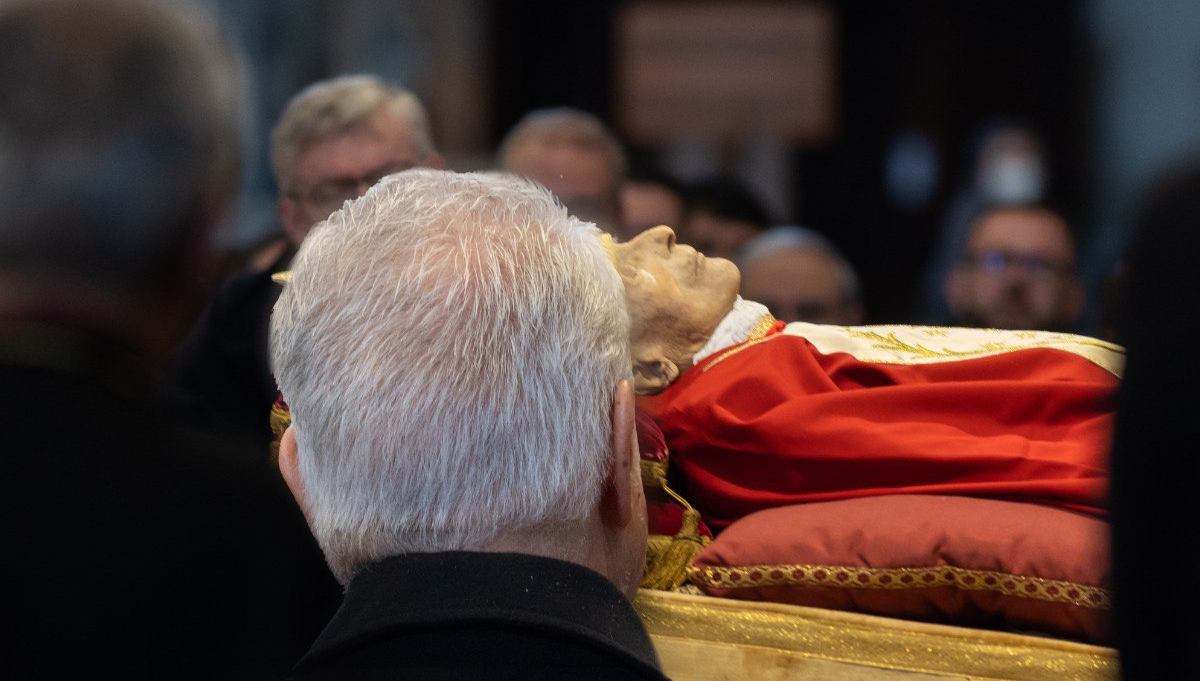 Este jueves se celebrará el funeral del Papa emérito Benedicto XVI Este jueves se celebrará el funeral del Papa emérito Benedicto XVI