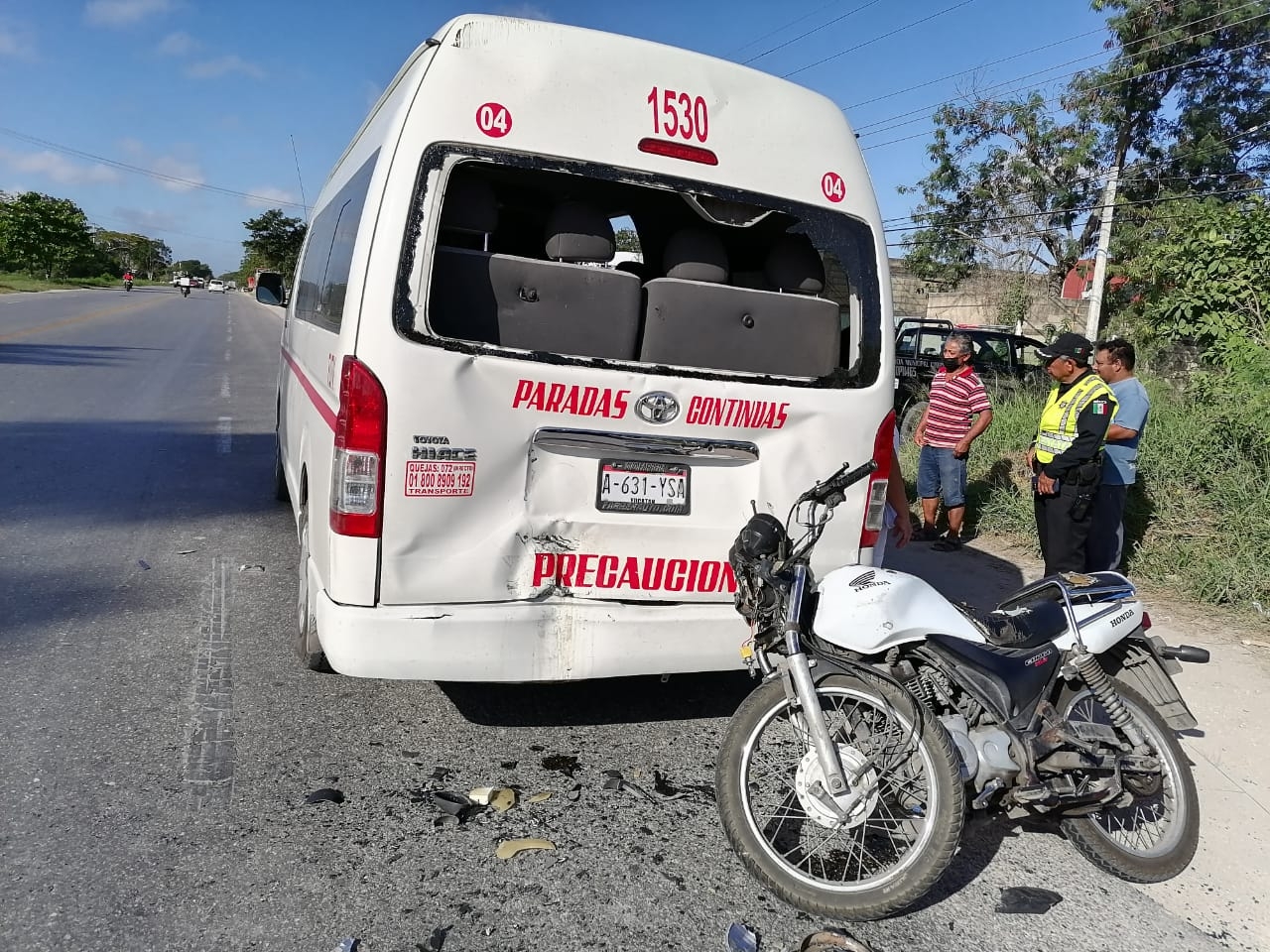 Cuatro personas resultaron heridas tras el choque