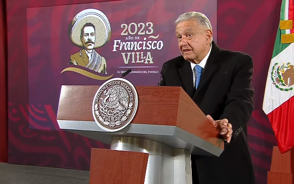 Andrés Manuel López Obrador compartió los obras complementarias, las paradas, así como los beneficios que ha traído este tramo