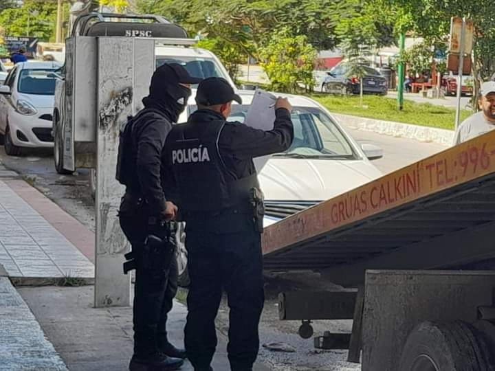 El conductor del vehículo fue trasladado al ministerio público El conductor del vehículo fue trasladado al ministerio público