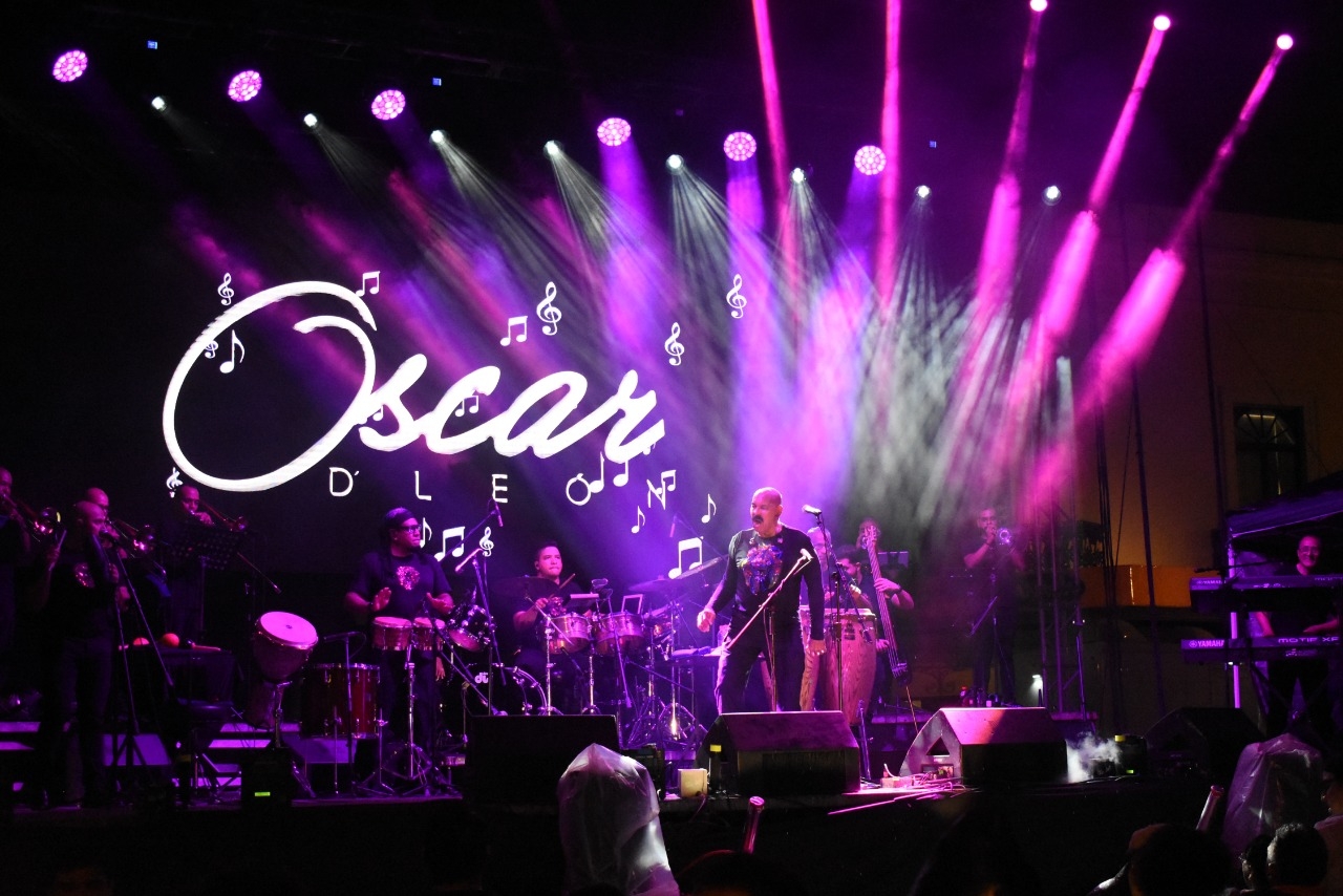 Oscar D'León puso a bailar a los asistentes al Mérida Fest 2023 Oscar D'León puso a bailar a los asistentes al Mérida Fest 2023