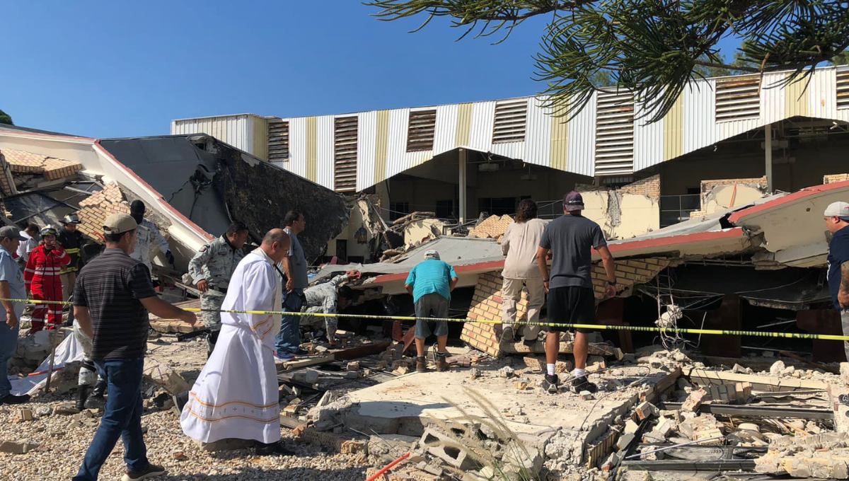 La iglesia se derrumbó durante una ceremonia de bautizo