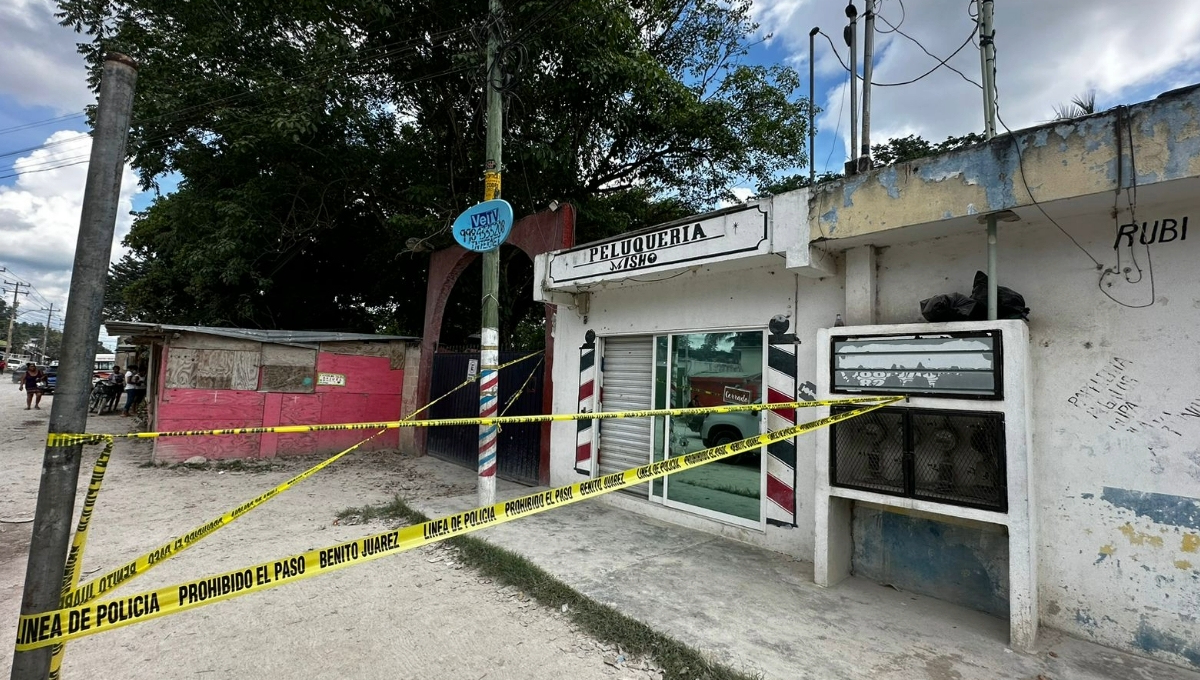 La vidriera del local tenía dos impactos de arma.