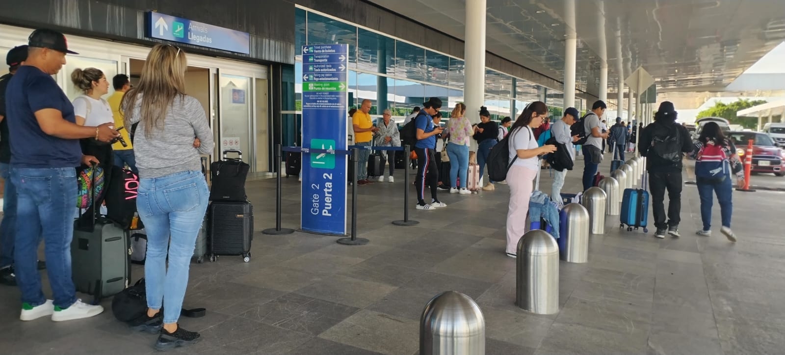 La llegada de turistas al aeropuerto de Mérida aumentó este miércoles