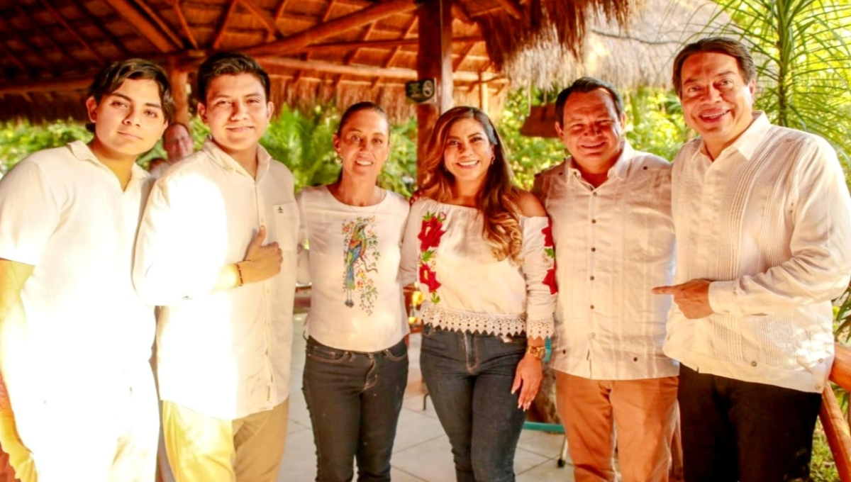 El aspirante y Claudia se llevaron cientos de aplausos de los militantes en Valladolid