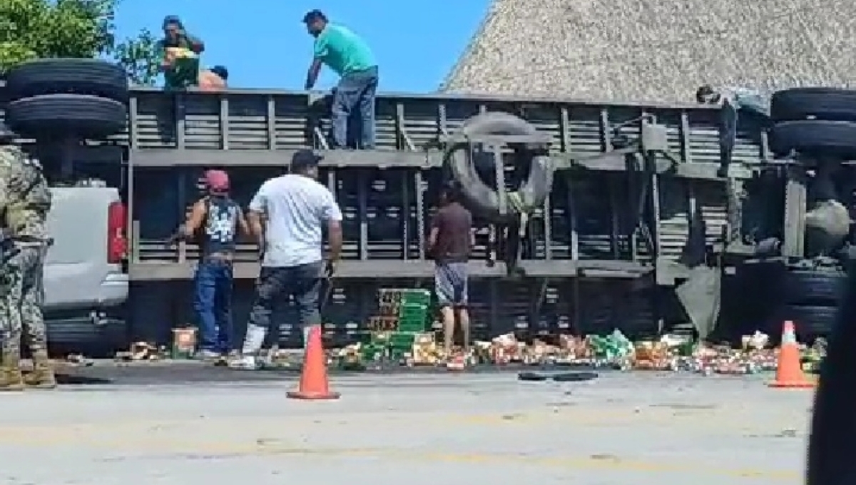 Algunos pobladores piensan que los accidentes son apropósito para robar los productos Algunos pobladores piensan que los accidentes son apropósito para robar los productos