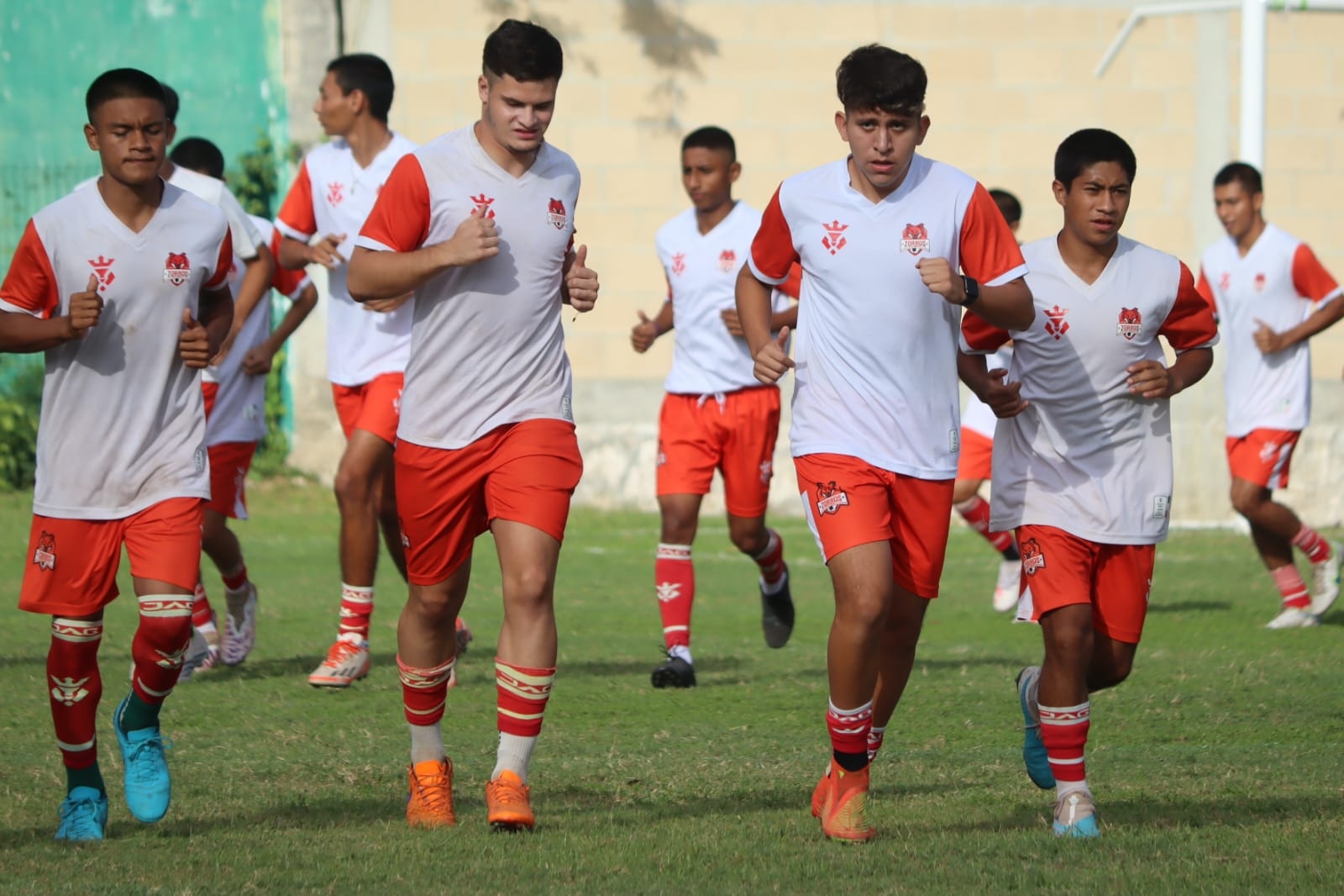 Zorros de Puerto Morelos FC enfrentarán este viernes a los Felinos 48 en el estadio "Juan Carlos Sánchez"