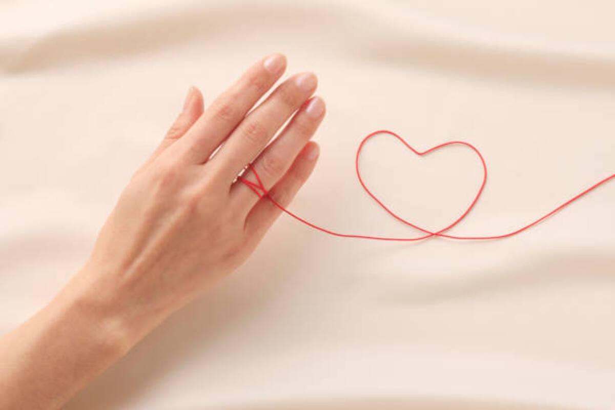Amarre del hilo rojo, hechizo para atraer el amor Amarre del hilo rojo, hechizo para atraer el amor