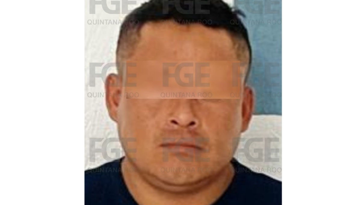 Arrestan a un hombre con una moto robada y drogas en Playa del Carmen