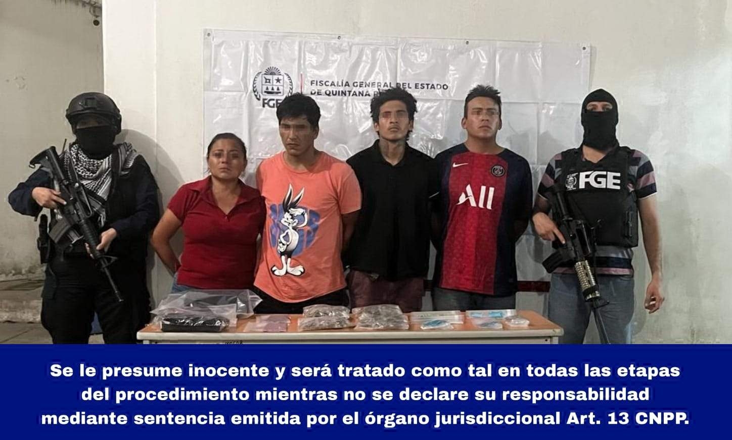 Los policías les encontraron 30 dosis de marihuana, 10 de crack y 26 de cristal, además de una báscula digital.