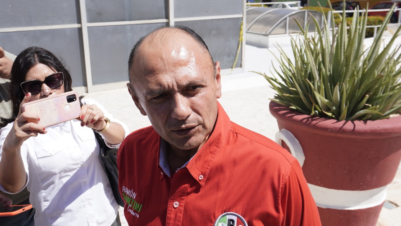Santini Cobos aseguró que su periodo termina en diciembre de 2024
