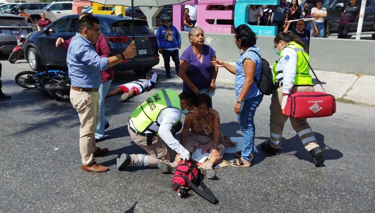 La mujer fue trasladada al hospital luego de presentar diversas heridas tras el accidente