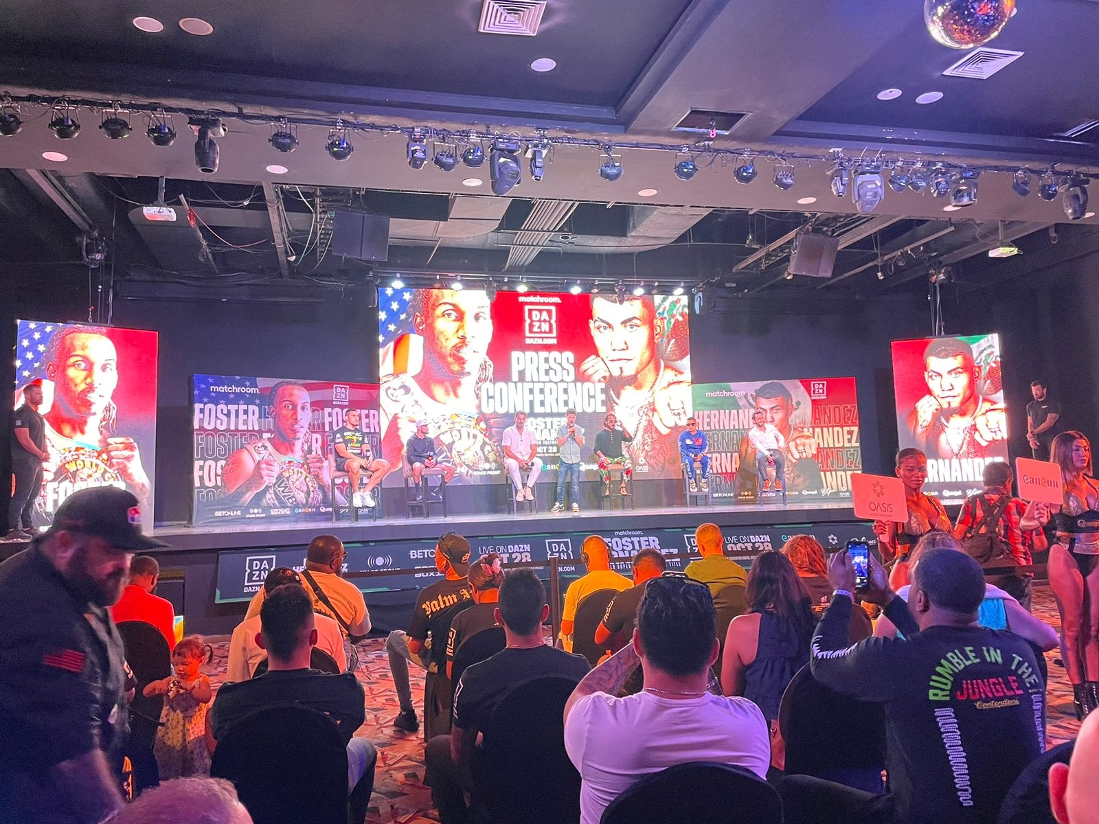 Se diecn listos para la contienta en el Centro de Convenciones de Cancún Se diecn listos para la contienta en el Centro de Convenciones de Cancún