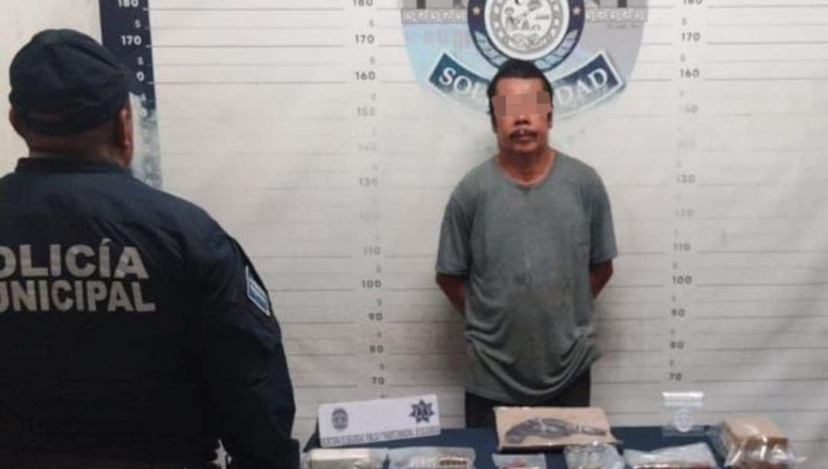 El sujeto había amenazado a otro hombre antes de ser detenido El sujeto había amenazado a otro hombre antes de ser detenido