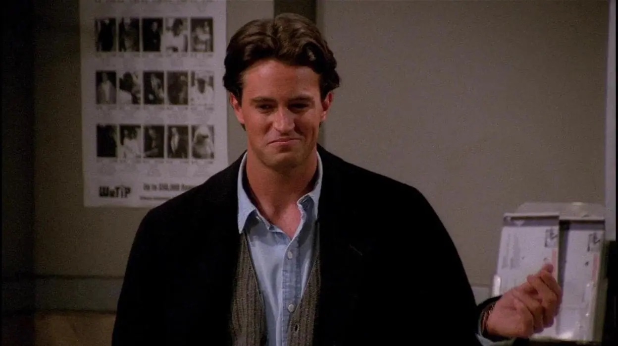 Muere Matthew Perry, actor que interpretó a Chandler Bing en Friends