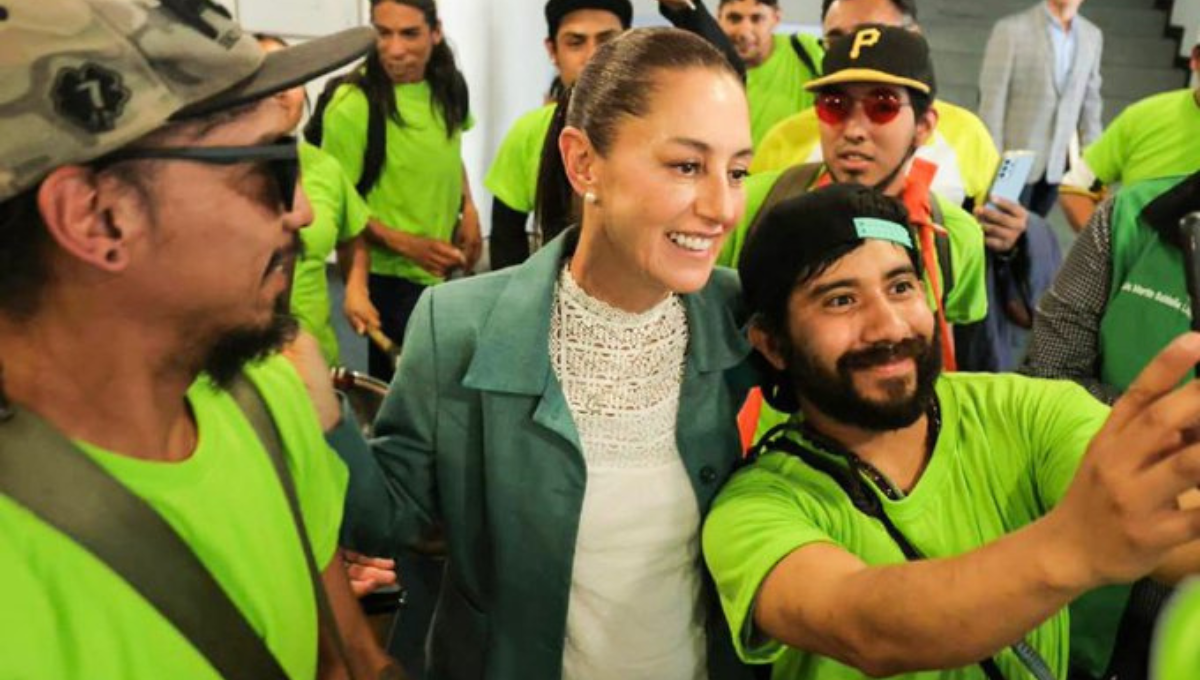 Claudia Sheinbaum recibió la constancia del senador Manuel Velasco Claudia Sheinbaum recibió la constancia del senador Manuel Velasco