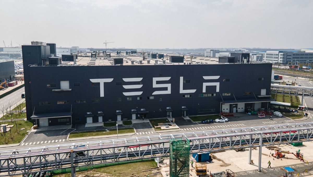 El gobernador de Nuevo León, Samuel García, señaló que la construcción de la planta Tesla en Santa Catarina, comenzará cuando se terminen obras de infraestructura