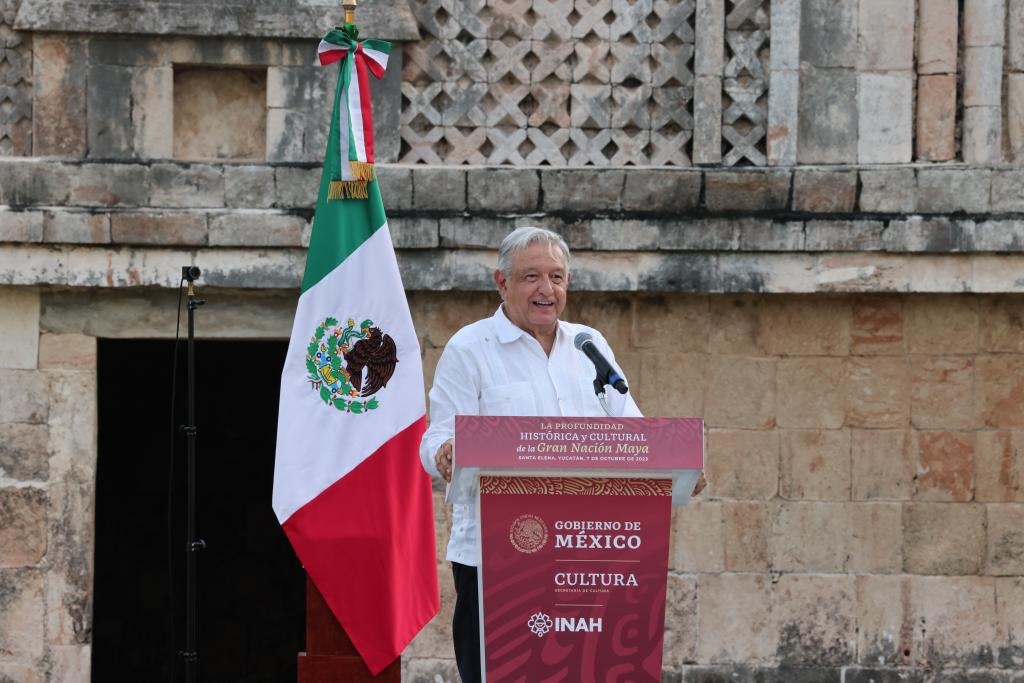 Se registra corto circuito durante visita de AMLO en Zona Arqueológica Uxmal Se registra corto circuito durante visita de AMLO en Zona Arqueológica Uxmal
