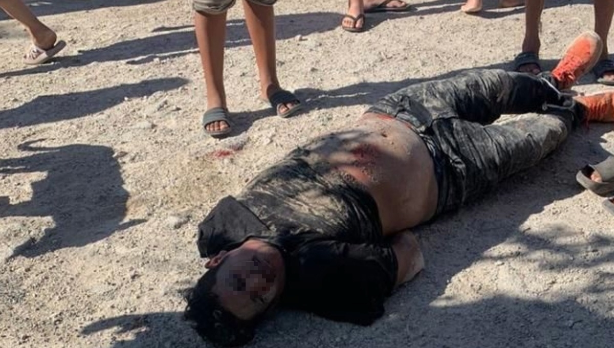 Cancún: Hombre intenta cobrar derecho de piso con una pistola de juguete y es linchado
