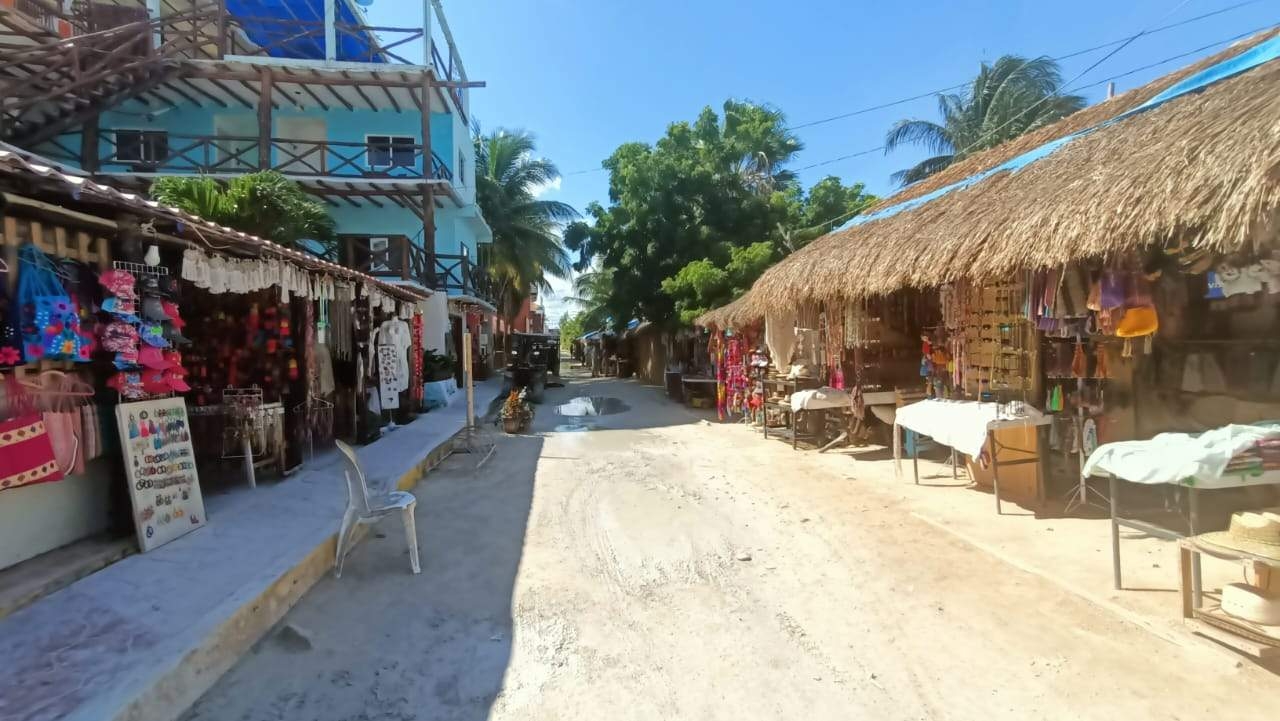 Las lluvias y la mala imagen del destino ahuyentan a visitantes