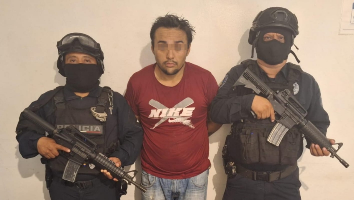 El hombre fue puesto a disposición de la FGE por presunto narcomenudeo El hombre fue puesto a disposición de la FGE por presunto narcomenudeo