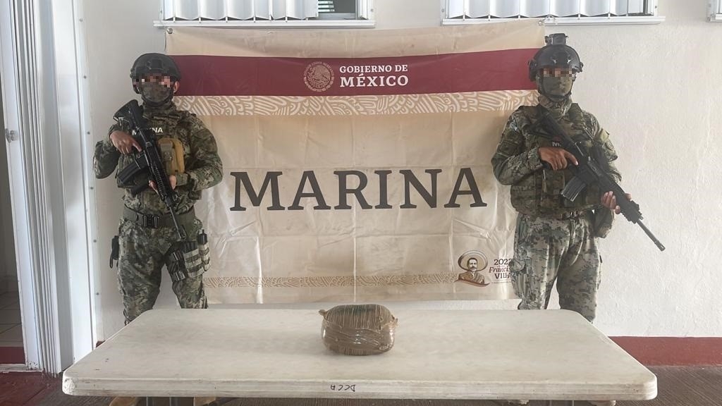El paquete pesaba al menos unos cuatro kilos