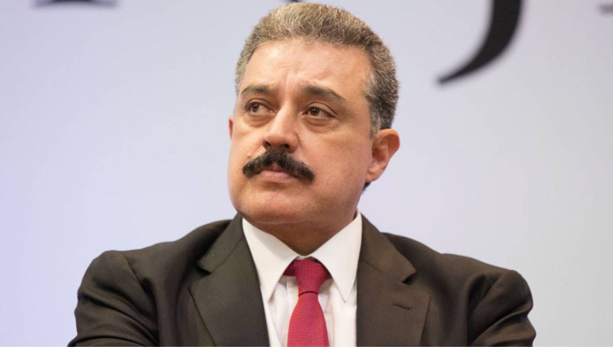Carlos Lomelí Bolaños es empresario farmacéutico Carlos Lomelí Bolaños es empresario farmacéutico